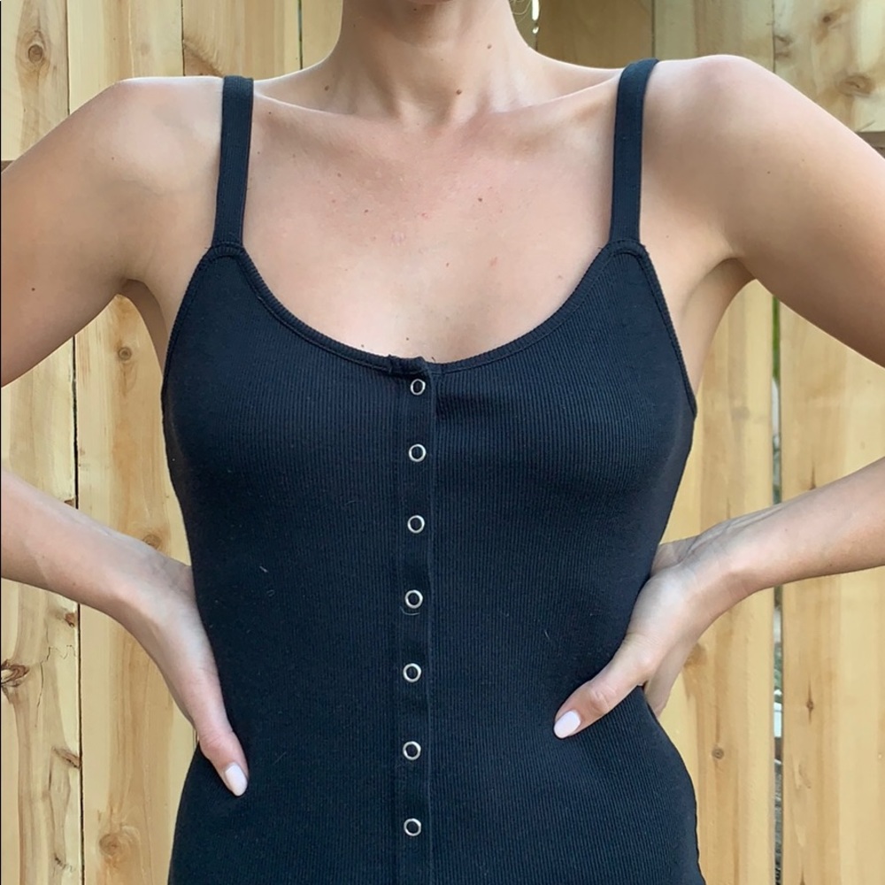 BLACK DRESS - Picture 4 of 7